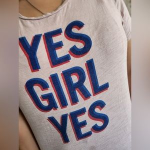 Yes Girl Yes basic T shirt
